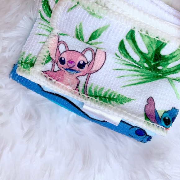 NEW ⭐️ Disney Stitch Microfiber Cloths Set of 4 - Picture 2 of 4
